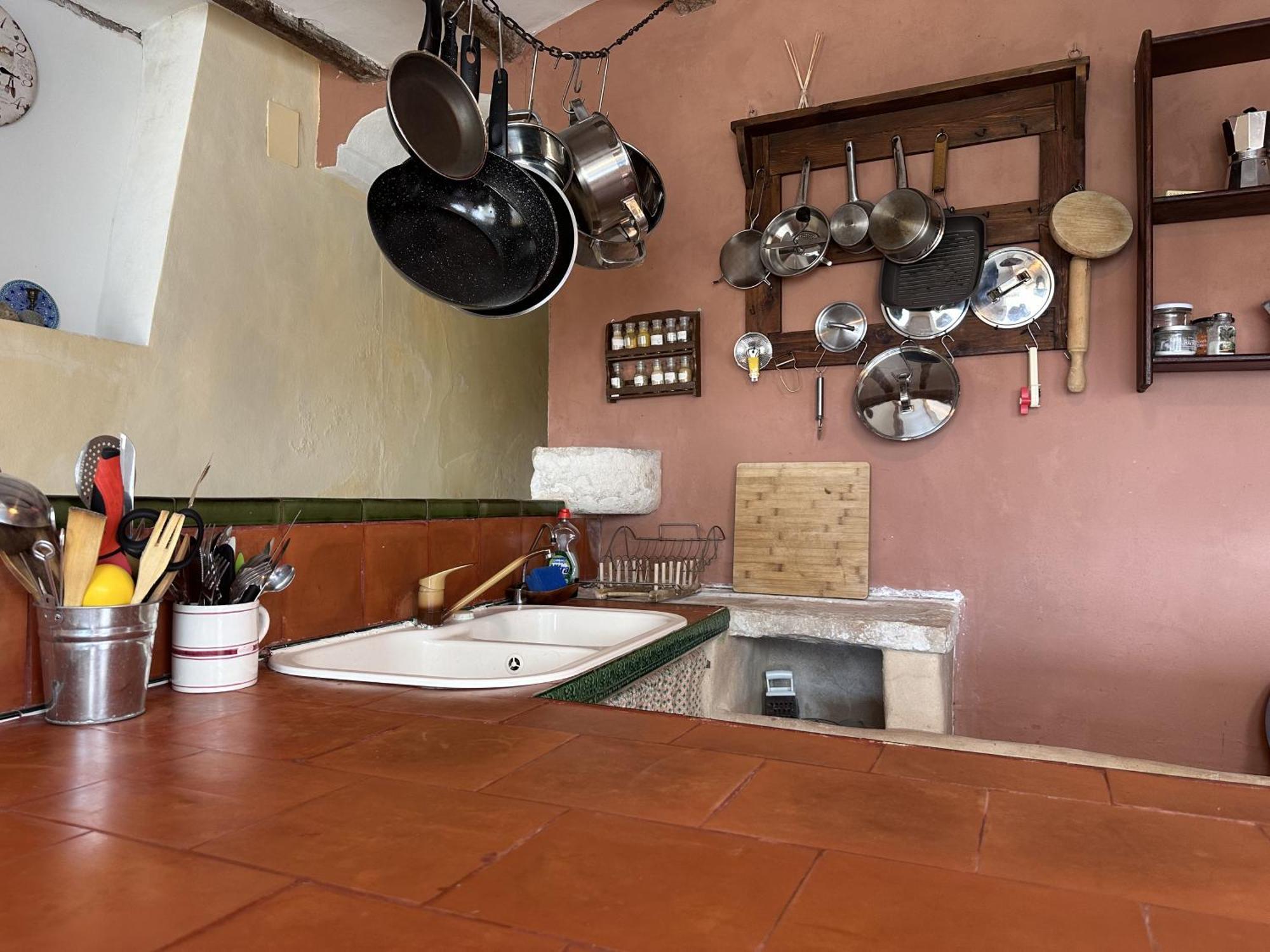 Casa Con Vistas Al Mar Y Patio De Buganvillas Aigues Екстериор снимка